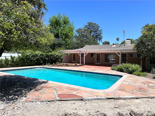 Detail Gallery Image 47 of 47 For 5369 Topeka Dr, Tarzana,  CA 91356 - 3 Beds | 2/1 Baths