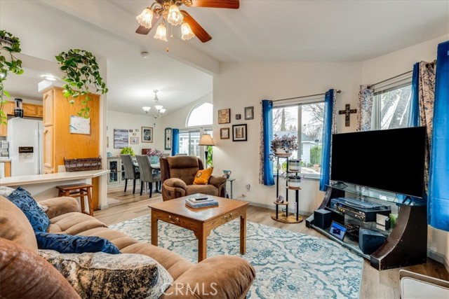 Detail Gallery Image 11 of 50 For 51 Quinta Ct, Paso Robles,  CA 93446 - 3 Beds | 2 Baths