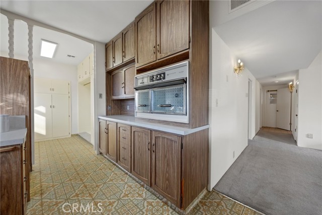 Detail Gallery Image 14 of 35 For 240 S Real, Bakersfield,  CA 93309 - 3 Beds | 2 Baths