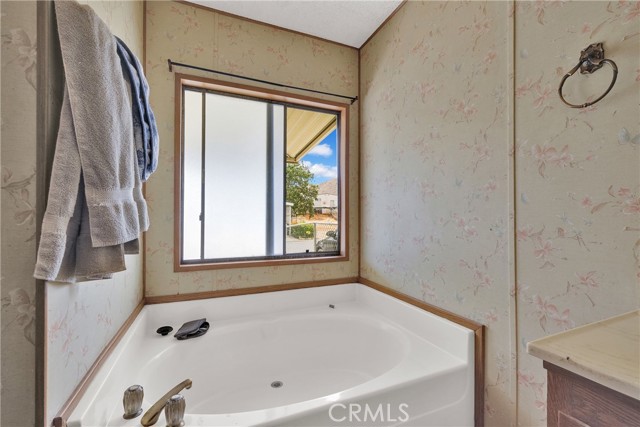 Detail Gallery Image 23 of 36 For 20683 Waalew Rd #B137,  Apple Valley,  CA 92307 - 2 Beds | 2 Baths