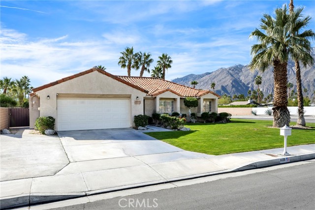 Detail Gallery Image 2 of 43 For 1429 E Francis Dr, Palm Springs,  CA 92262 - 3 Beds | 2 Baths
