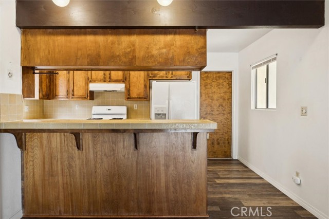1892 8th Street, Los Osos CA: https://media.crmls.org/medias/e420086c-c93d-4eca-b9d0-6def6d50cc91.jpg