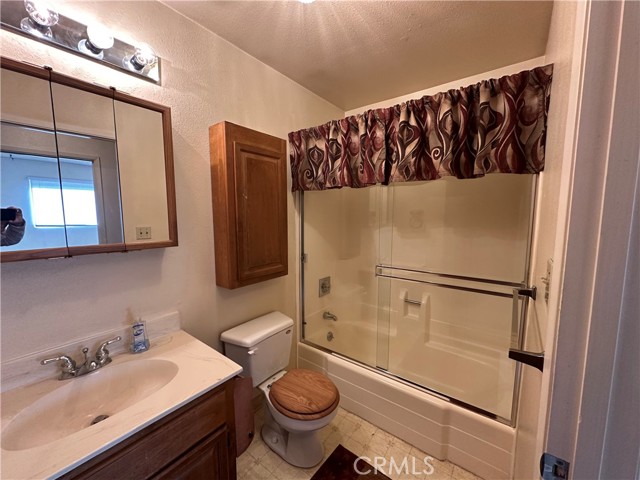 Detail Gallery Image 18 of 20 For 567 Pebble, Clearlake Oaks,  CA 95423 - 3 Beds | 2 Baths