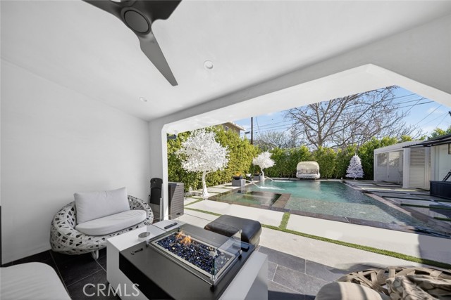 Detail Gallery Image 44 of 64 For 4926 Greenbush Ave, Sherman Oaks,  CA 91423 - – Beds | – Baths