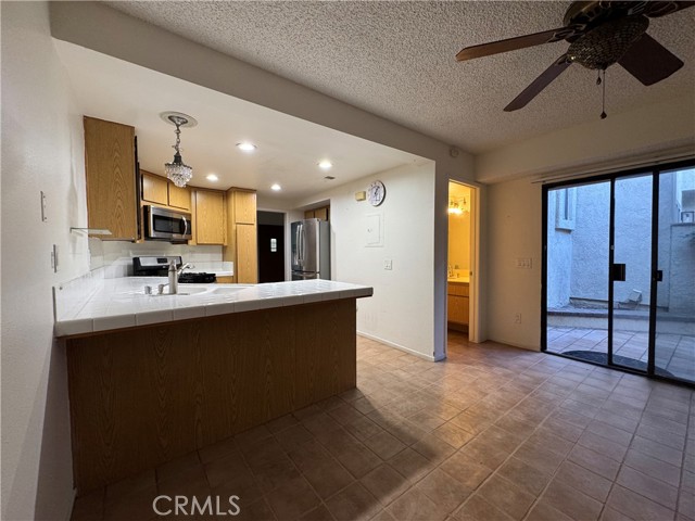Detail Gallery Image 14 of 35 For 9870 Paloma, Rancho Cucamonga,  CA 91730 - 3 Beds | 2/1 Baths