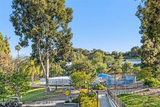 5594 Avenida Sosiega W, Laguna Woods CA: https://media.crmls.org/medias/e423450d-9165-4fc6-8403-901a8aaba8bc.jpg