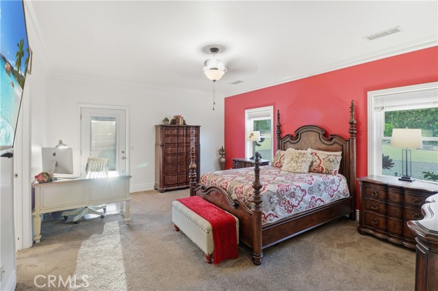 Image 33 of 52 For 16025 Perry Heights