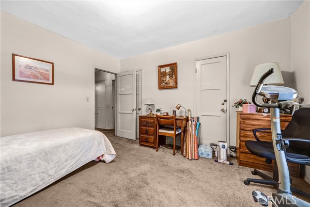 Detail Gallery Image 17 of 22 For 2405 Monte Vista, Pasadena,  CA 91107 - 4 Beds | 2 Baths