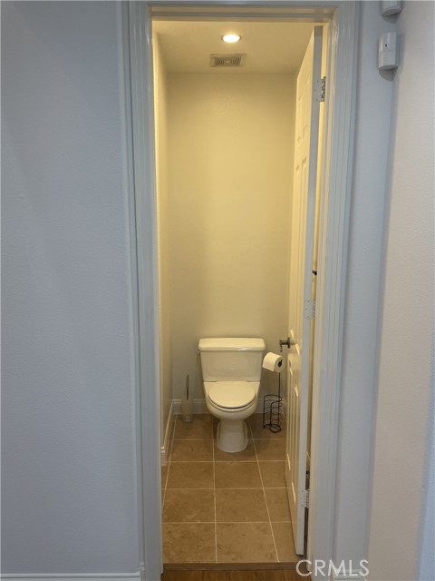 Detail Gallery Image 10 of 55 For 26958 Timberline Ter, Valencia,  CA 91381 - 5 Beds | 4/1 Baths