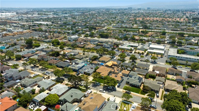 2720 Spreckels Lane, Redondo Beach, California 90278, 3 Bedrooms Bedrooms, ,2 BathroomsBathrooms,Residential,Sold,Spreckels,SB23143094