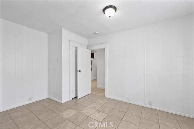 Detail Gallery Image 11 of 40 For 1220 W 92nd St, Los Angeles,  CA 90044 - 4 Beds | 2 Baths