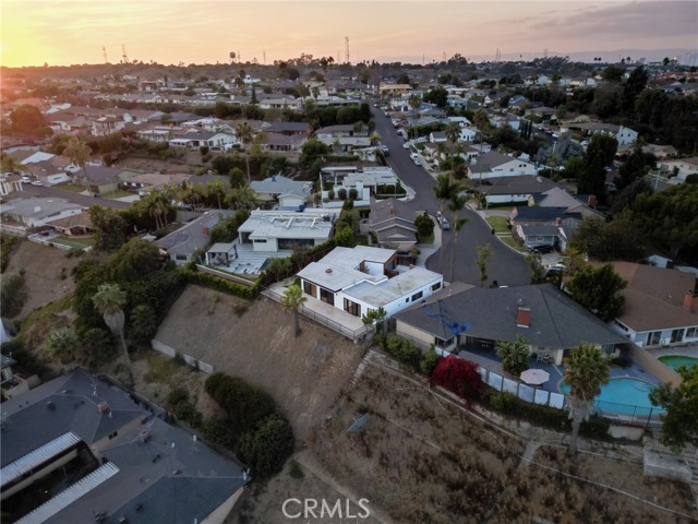 Detail Gallery Image 47 of 49 For 4404 Don Zarembo Dr, Los Angeles,  CA 90008 - 3 Beds | 2/1 Baths