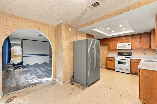 860 Tucson Court photo 29