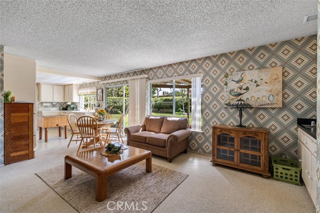 Detail Gallery Image 17 of 39 For 4466 Rainbow Ln, Yorba Linda,  CA 92886 - 4 Beds | 2/1 Baths