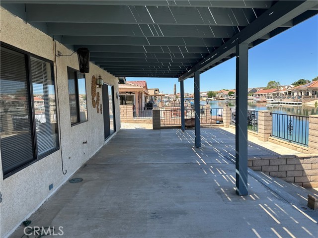 14572 Lighthouse Lane, Helendale CA: https://media.crmls.org/medias/e4270557-43df-4696-bc18-08b69dd58e64.jpg