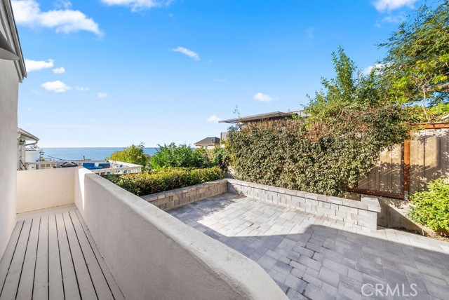 Detail Gallery Image 25 of 36 For 170 Mcaulay, Laguna Beach,  CA 92651 - 3 Beds | 1/1 Baths
