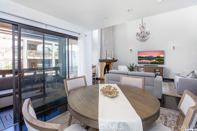 1 Bed Home for Sale in Sherman Oaks, California