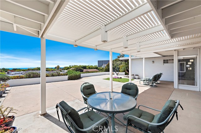 Detail Gallery Image 39 of 48 For 2501 Blue Water, Corona Del Mar,  CA 92625 - 4 Beds | 2/1 Baths