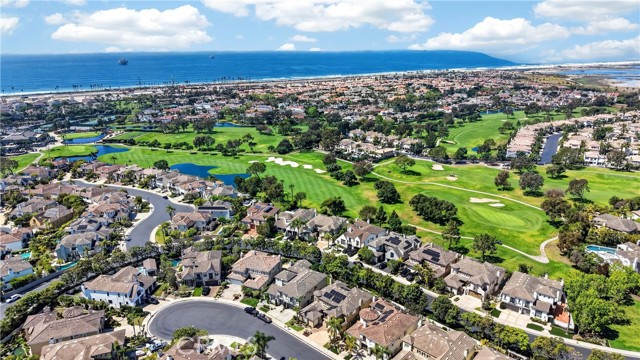 6467 Frampton, Huntington Beach CA: https://media.crmls.org/medias/e42983f1-e39b-4a7a-bbd0-f7afc54374dd.jpg