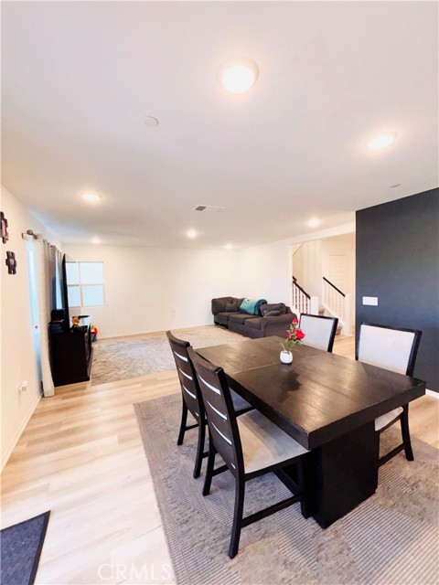 Detail Gallery Image 15 of 66 For 32770 Shorecrest, Lake Elsinore,  CA 92530 - 4 Beds | 3 Baths