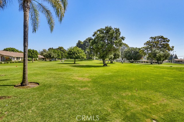 Detail Gallery Image 23 of 26 For 13580 Cedar Crest Ln 110l,  Seal Beach,  CA 90740 - 2 Beds | 1/1 Baths
