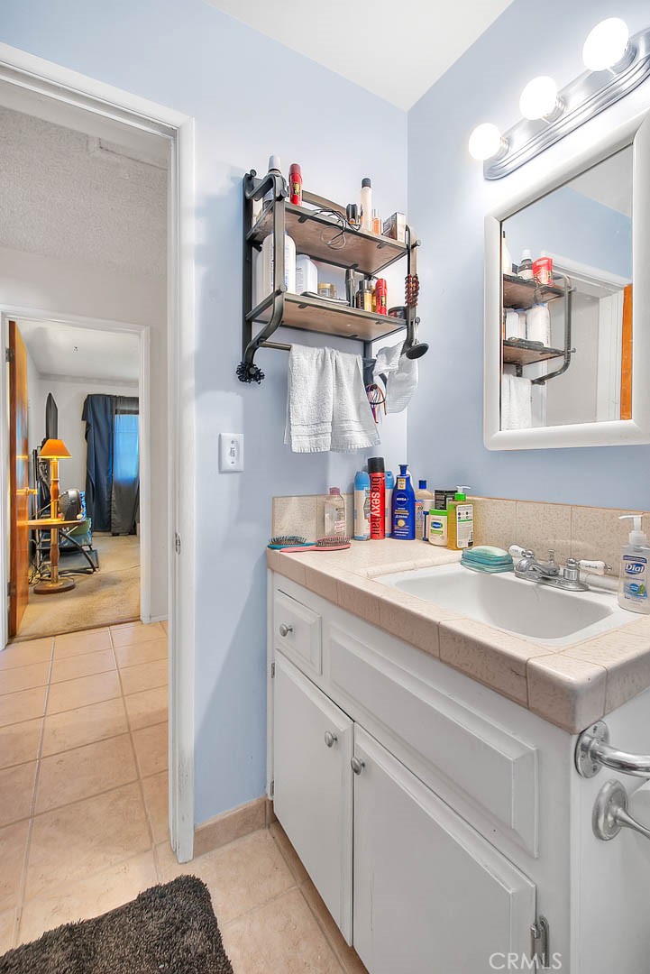 MLS #CV25157302 image #22