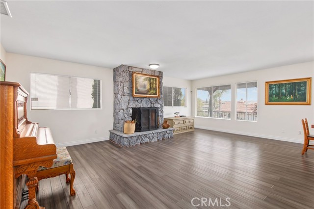 Detail Gallery Image 14 of 57 For 22751 Running Rabbit Ct, Canyon Lake,  CA 92587 - 3 Beds | 2 Baths