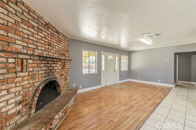 3149 E S Avenue, Palmdale CA: https://media.crmls.org/medias/e42b9bac-ff56-4797-8e88-cfc388ffa8ca.jpg