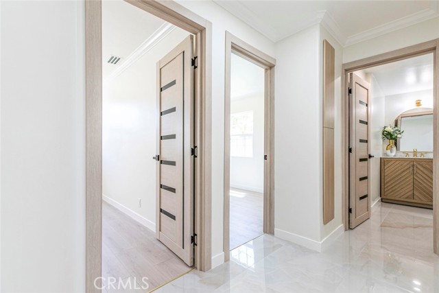 Detail Gallery Image 17 of 47 For 11063 White Oak Ave, Granada Hills,  CA 91344 - 3 Beds | 2 Baths