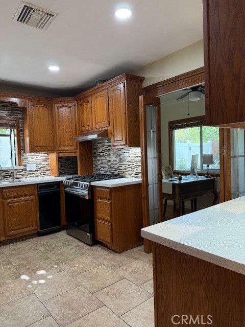 Detail Gallery Image 14 of 33 For 7363 Caldus Ave, Lake Balboa,  CA 91406 - 3 Beds | 2 Baths