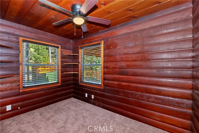 Detail Gallery Image 21 of 47 For 617 Acacia, Crestline,  CA 92325 - 5 Beds | 3 Baths