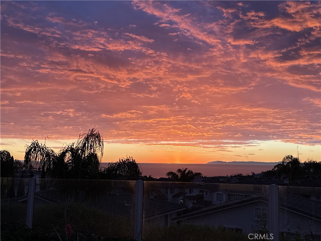 MLS #OC25275400 image #29