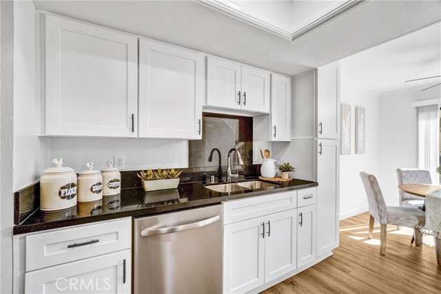 Detail Gallery Image 10 of 25 For 3110 Cochise Way #91,  Fullerton,  CA 92833 - 2 Beds | 2/1 Baths