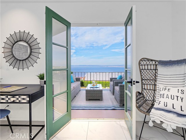 528 Via Almar, Palos Verdes Estates, California 90274, 4 Bedrooms Bedrooms, ,3 BathroomsBathrooms,Residential,Sold,Via Almar,PV22022011