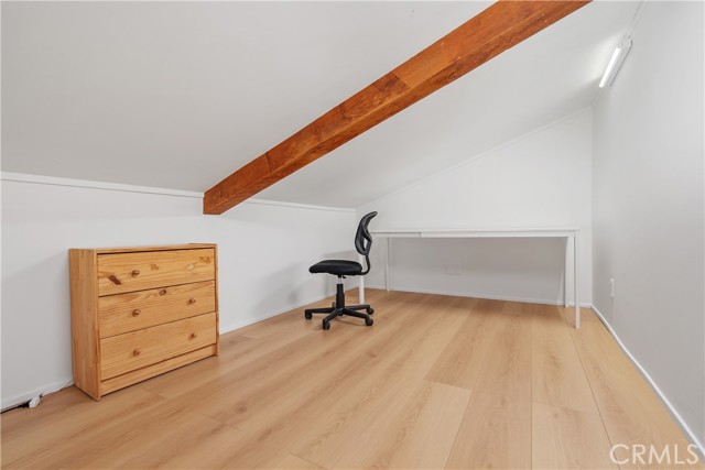 Detail Gallery Image 11 of 31 For 20134 Leadwell St. #218,  Winnetka,  CA 91306 - 3 Beds | 2 Baths