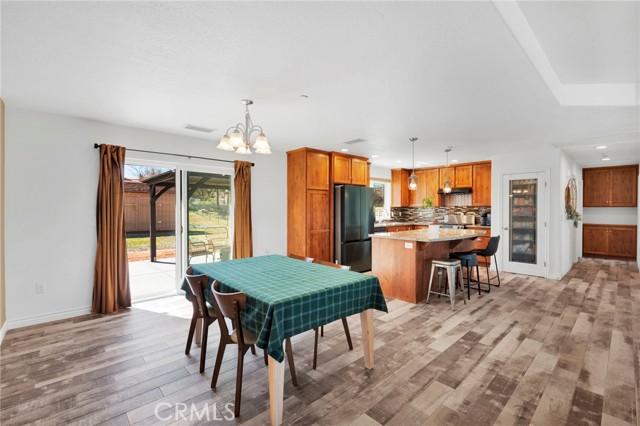 Detail Gallery Image 7 of 43 For 18125 Catalpa, Hesperia,  CA 92345 - 4 Beds | 2 Baths