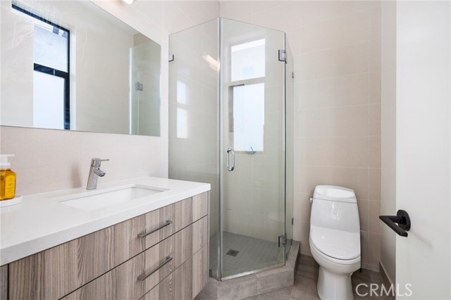 3660 Beethoven Street, Los Angeles CA: https://media.crmls.org/medias/e42edd50-1010-4132-a534-4842cee37d4d.jpg