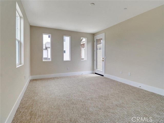 Detail Gallery Image 8 of 59 For 35880 Wildwood Crest Dr, Yucaipa,  CA 92399 - 4 Beds | 3 Baths