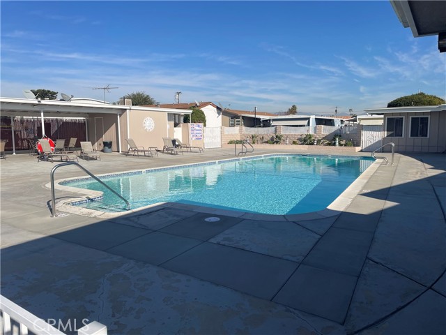 Detail Gallery Image 9 of 15 For 17455 Marygold Avenue #68,  Bloomington,  CA 92316 - 2 Beds | 1 Baths