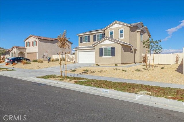 Detail Gallery Image 3 of 50 For 4405 W Avenue J4, Lancaster,  CA 93536 - 4 Beds | 3 Baths