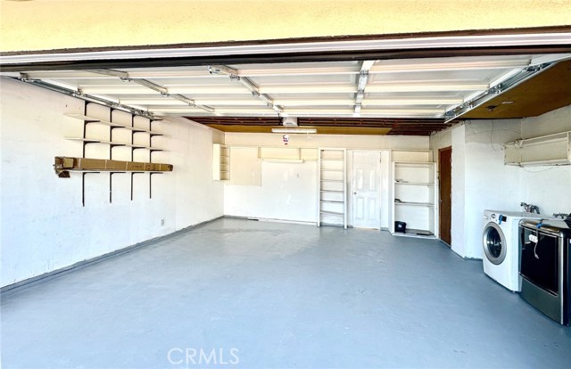 Detail Gallery Image 22 of 27 For 12040 Stagg St, North Hollywood,  CA 91605 - 4 Beds | 2/1 Baths