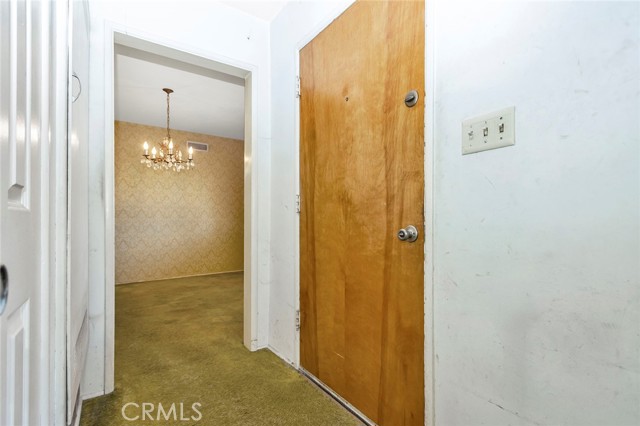 2106 E Cortez E Street, West Covina CA: https://media.crmls.org/medias/e431441d-d653-4408-aa73-8518b4c9ef4b.jpg