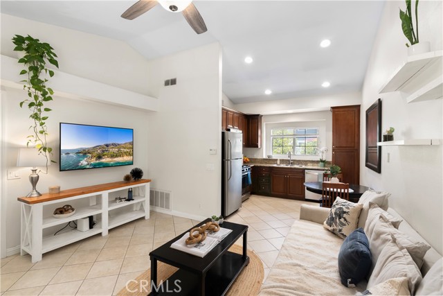 Detail Gallery Image 10 of 22 For 23412 Pacific Park 7c,  Aliso Viejo,  CA 92656 - 1 Beds | 1 Baths
