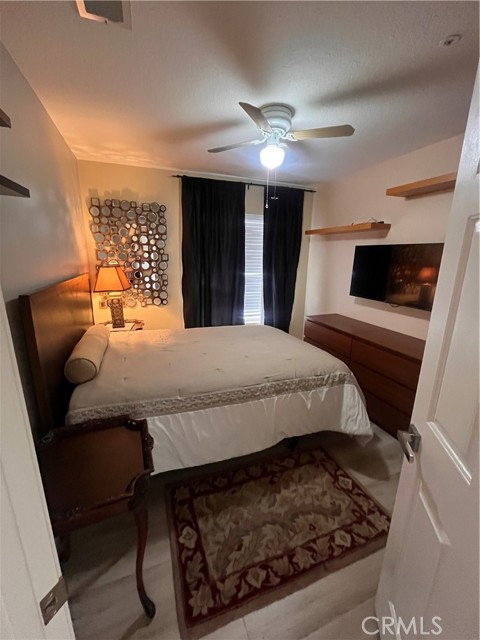 Detail Gallery Image 7 of 58 For 24633 Stagg St, West Hills,  CA 91304 - 5 Beds | 3 Baths