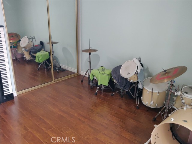 8901 Serapis Avenue, Downey CA: https://media.crmls.org/medias/e4331c72-70e0-4481-8060-4e636961aa47.jpg