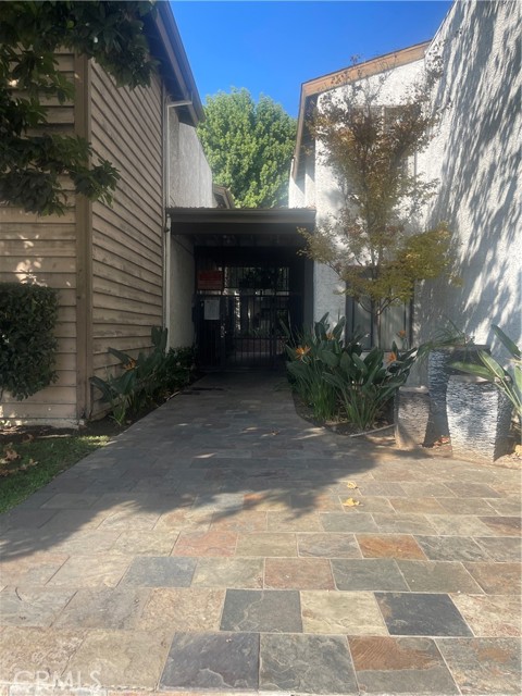 Detail Gallery Image 48 of 49 For 15511 Sherman Way, Van Nuys,  CA 91406 - 3 Beds | 2 Baths