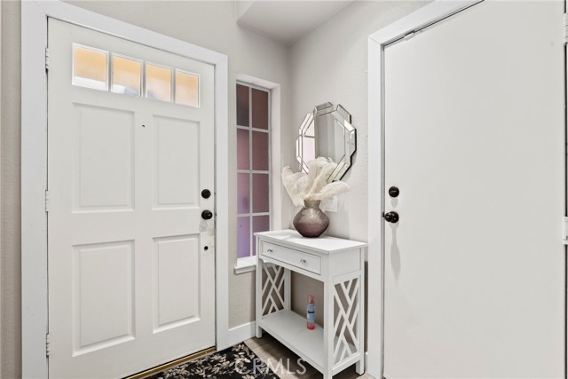 Detail Gallery Image 4 of 26 For 14050 Lemoli Way, Hawthorne,  CA 90250 - 2 Beds | 2/1 Baths
