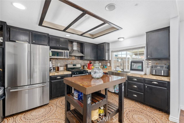 Detail Gallery Image 25 of 35 For 10816 Kern Ave, Hesperia,  CA 92345 - 3 Beds | 2 Baths