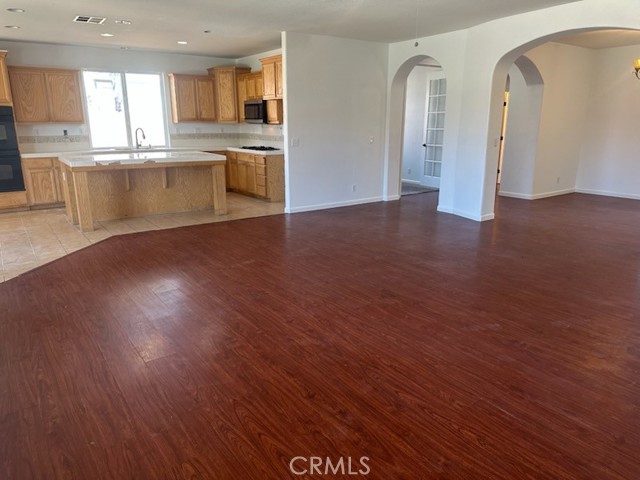 Detail Gallery Image 17 of 27 For 423 Pisa St, Los Banos,  CA 93635 - 4 Beds | 3 Baths