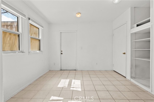 Detail Gallery Image 18 of 52 For 17917 Chase, Northridge,  CA 91325 - 3 Beds | 2/1 Baths